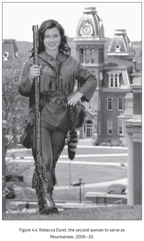 图4.4. 丽贝卡·达斯特，第二位担任山地人的女性，2009-10年。